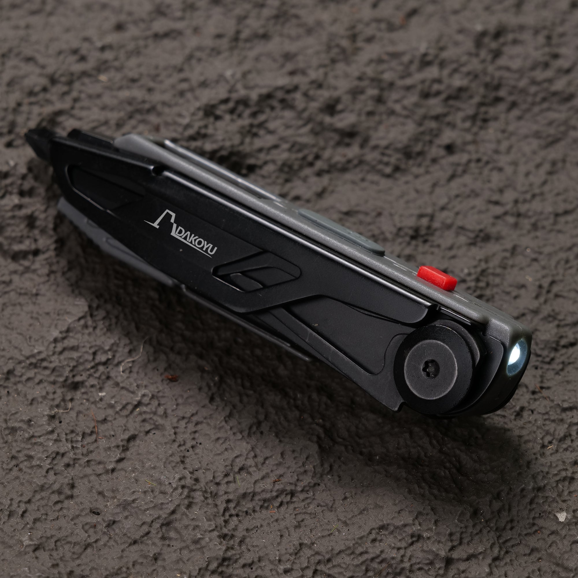 DAKOYU R1™ Light Source Multi-Tool with Straight Blade (New Version)