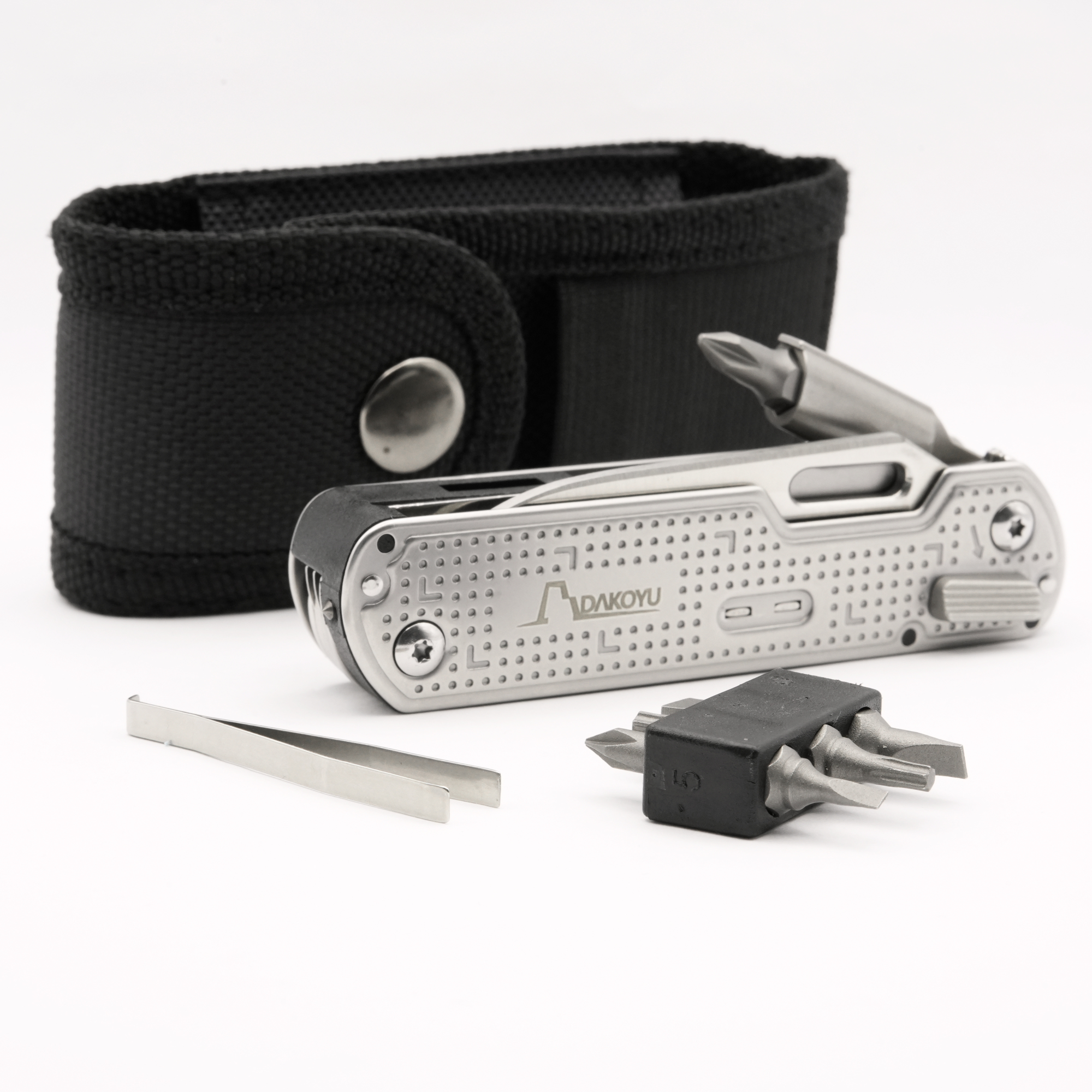 D4 Multi-Tool
