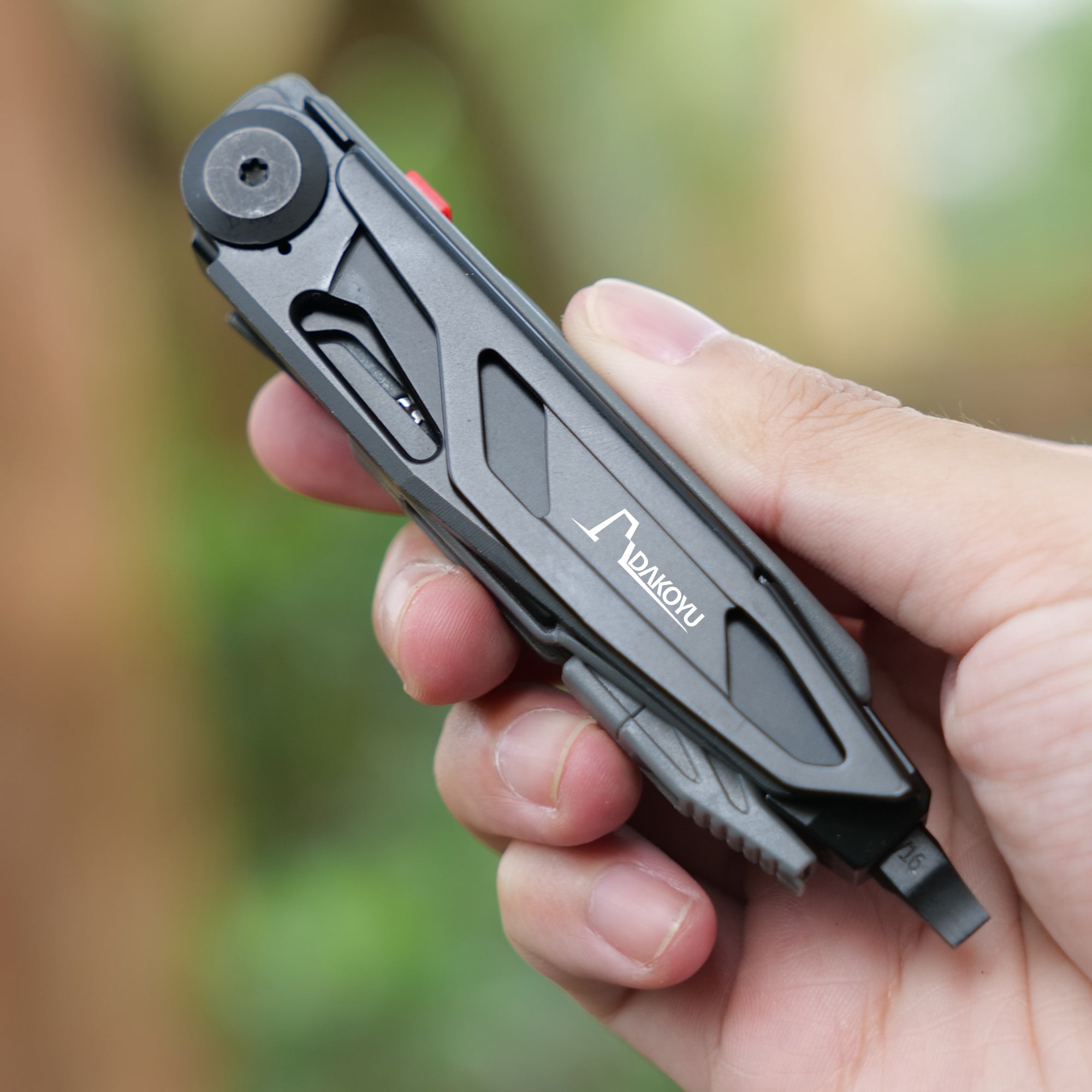 DAKOYU R1™ Light Source Multi-Tool with Straight Blade (New Version)