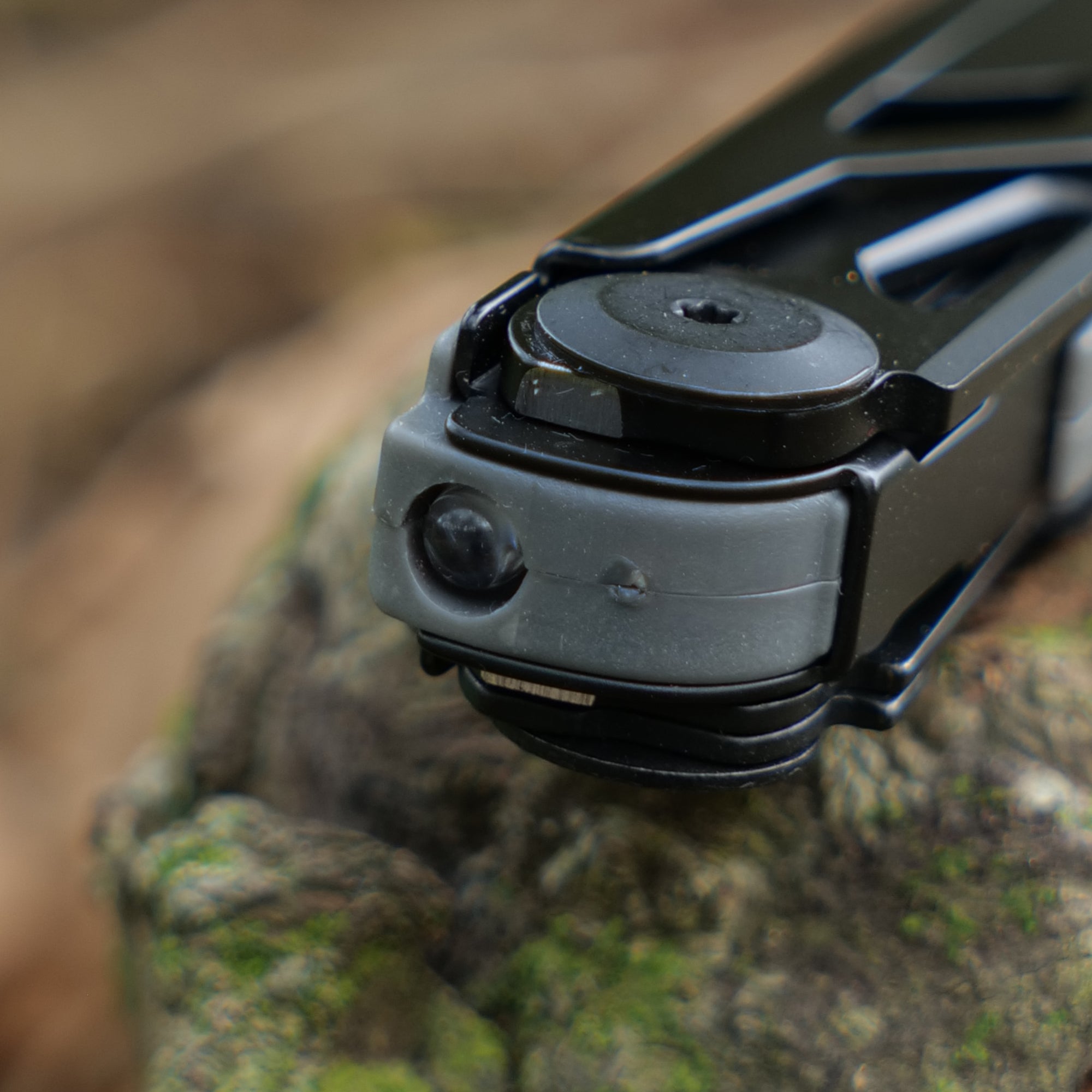 DAKOYU R1™ Light Source Multi-Tool with Straight Blade (New Version)