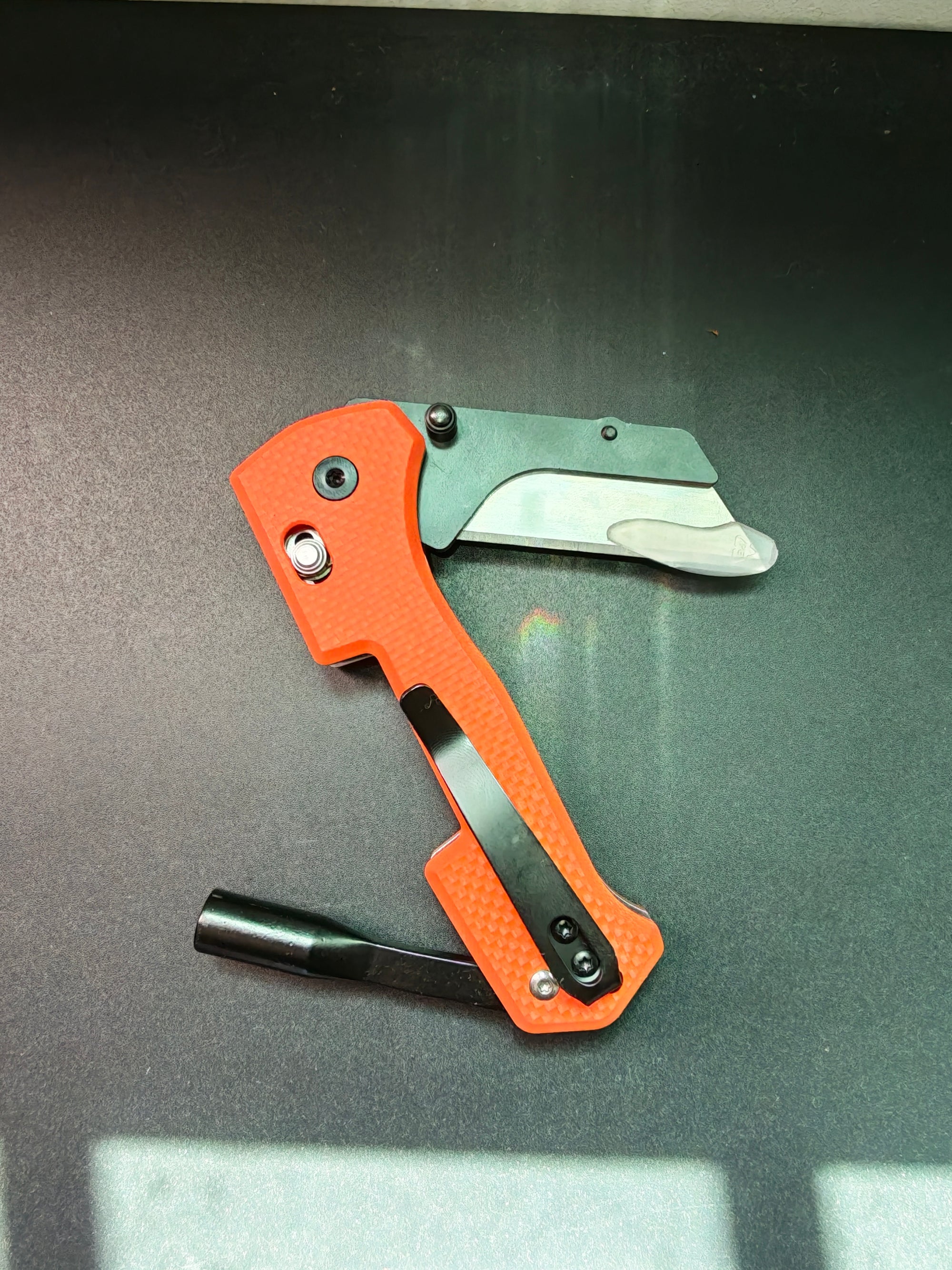 DAKOYU Utility Knife with Spare Blades---Limited edition of 200PCS