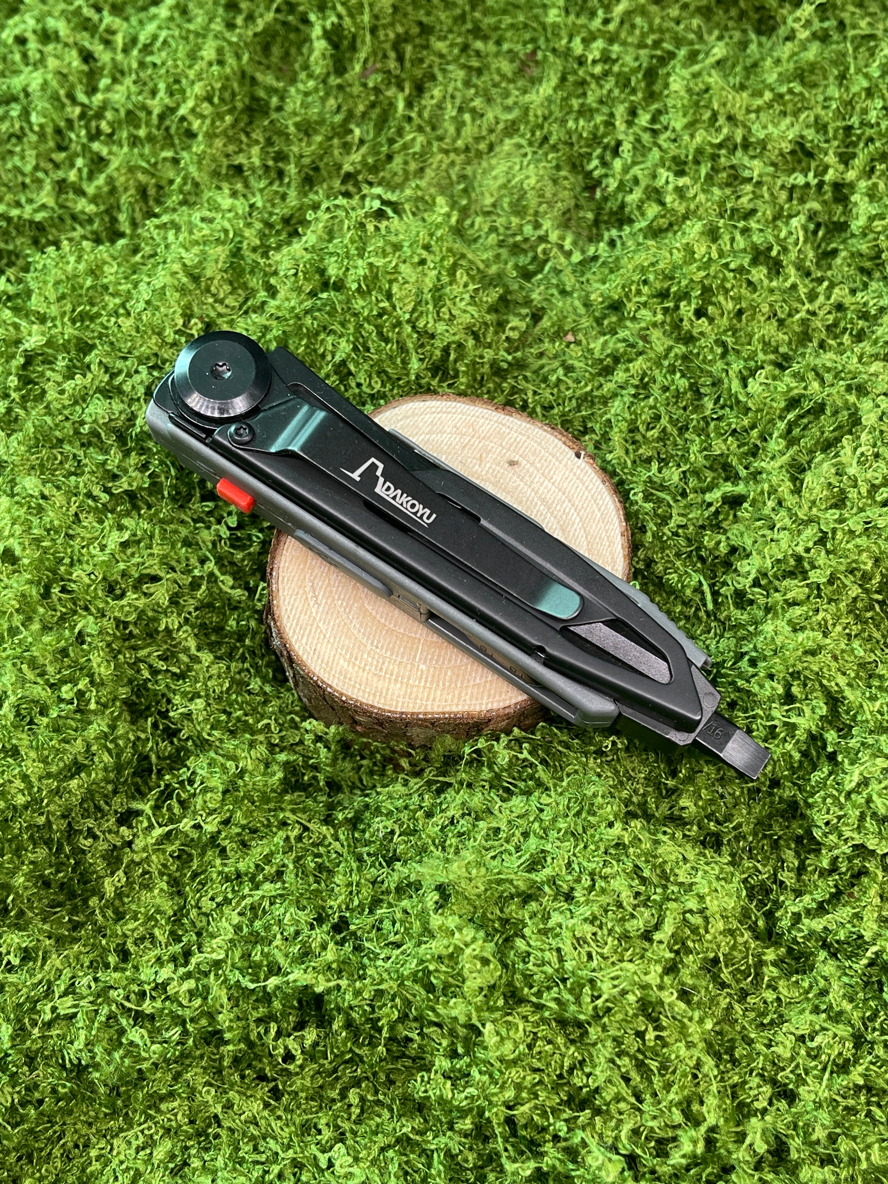 DAKOYU R1 Light Source Multi-Tool with Straight Blade (New Version