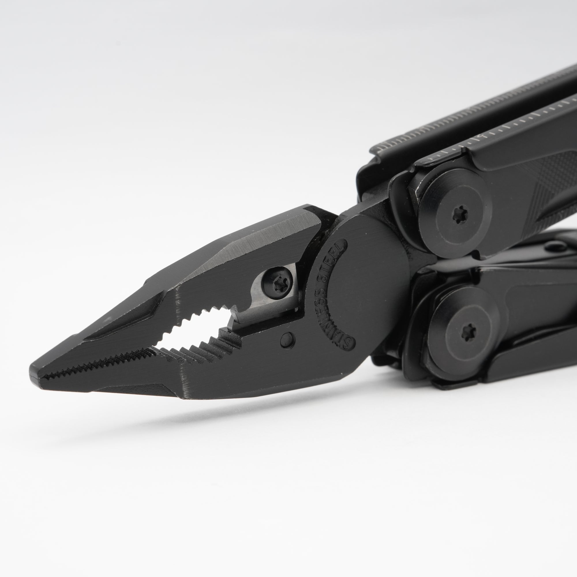Reborn Pro Multi-Tool