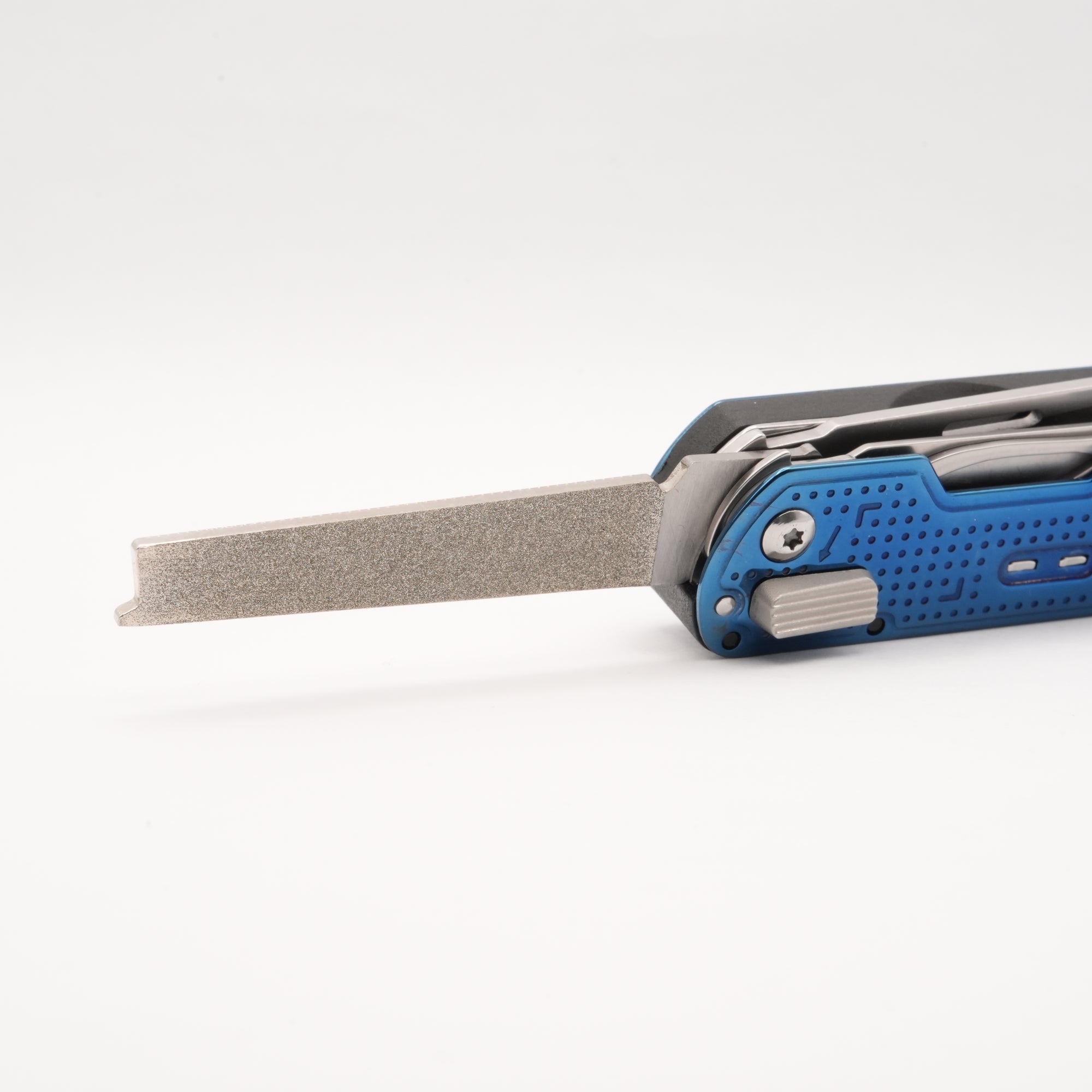 D4 Multitool
