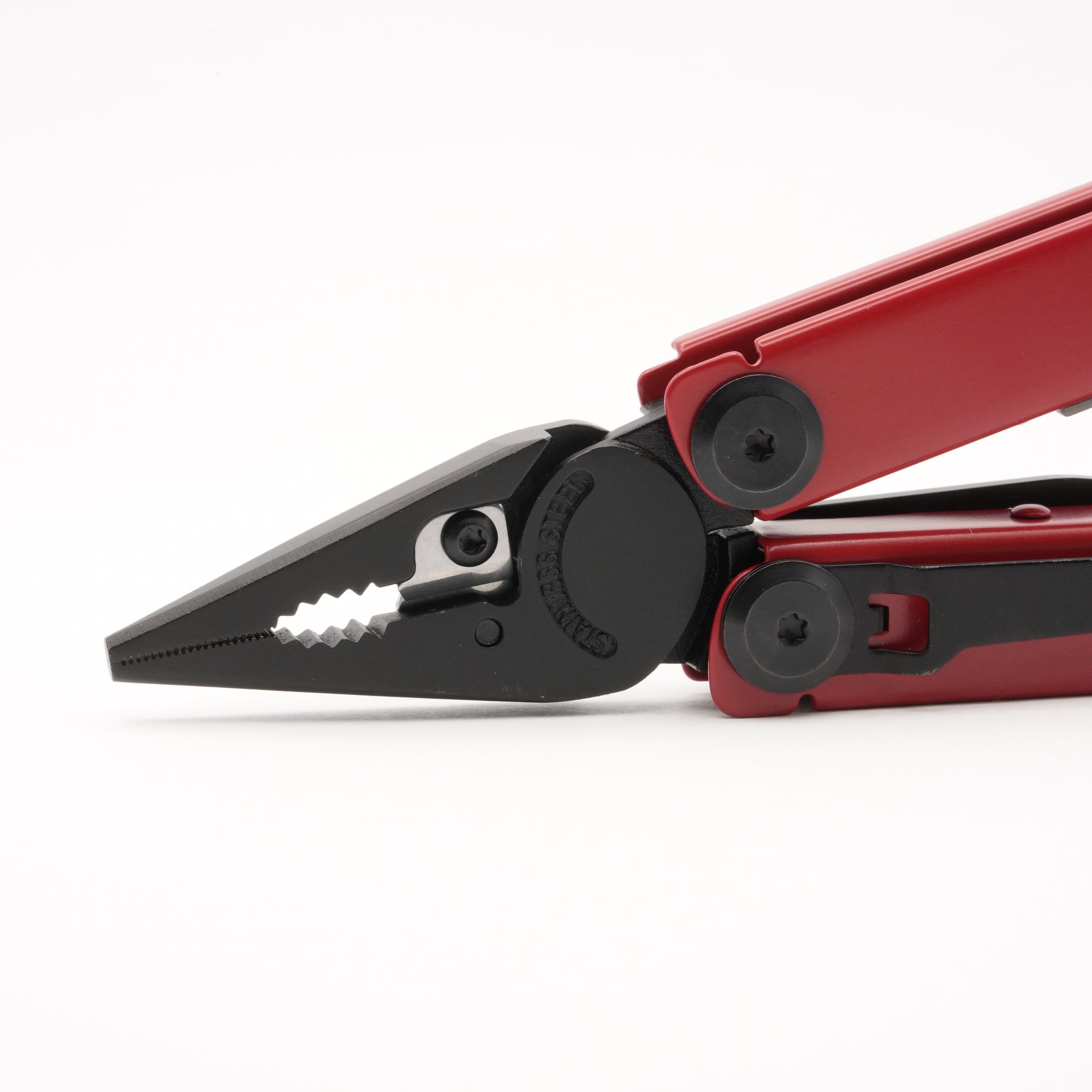 Shadow Pro Multi-Tool